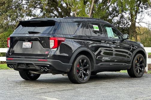 2024 Ford Explorer ST