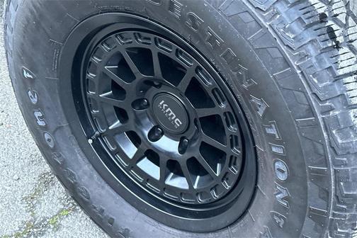 2024 Toyota Tacoma TRD Off Road