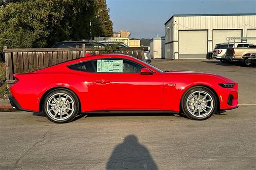 2026 Ford Mustang GT Premium