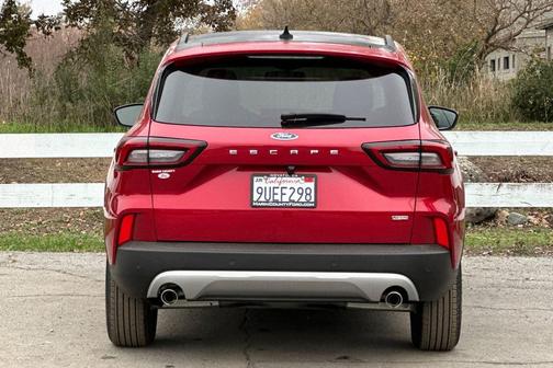 2025 Ford Escape PHEV SE