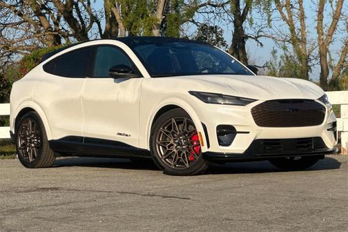2025 Ford Mustang Mach-E GT