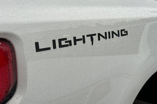 2025 Ford F-150 Lightning Platinum