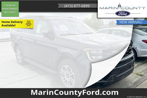 Black Metallic 2025 Ford Expedition Active