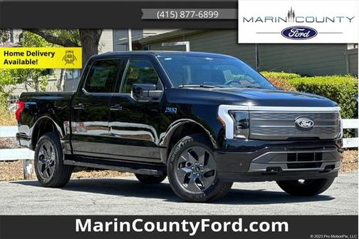 2025 Ford F-150 Lightning LARIAT