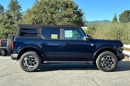 2021 Ford Bronco Outer Banks