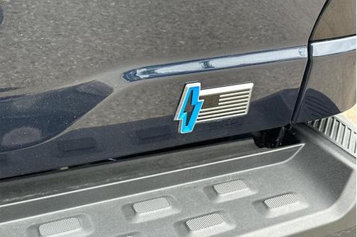 2024 Ford F-150 Lightning Platinum