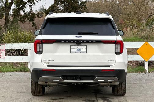 2026 Ford Explorer Active