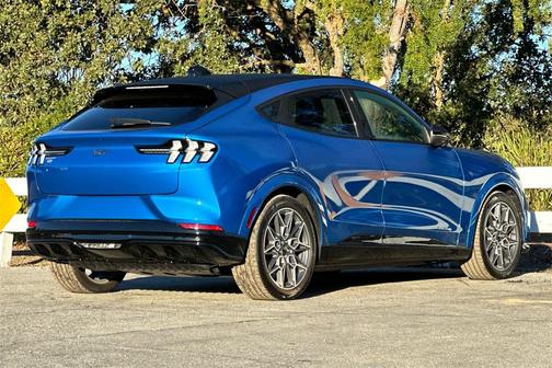 2025 Ford Mustang Mach-E GT