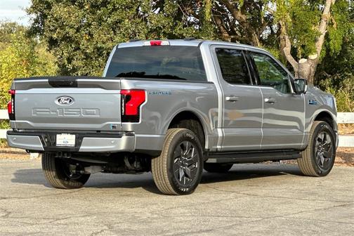 2025 Ford F-150 Lightning Flash