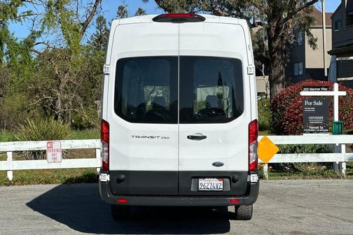 2018 Ford Transit-250 Base