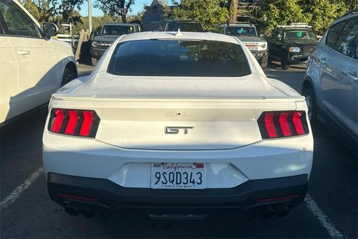 2025 Ford Mustang GT Premium