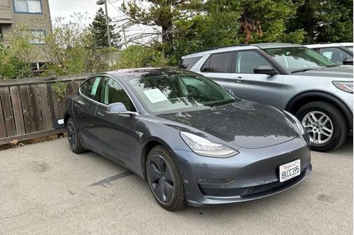 2019 Tesla Model 3 Long Range