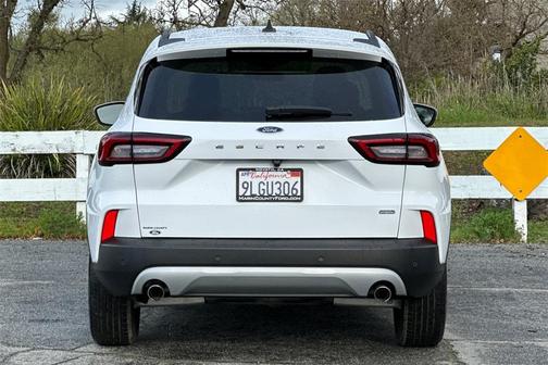 2023 Ford Escape PHEV SE