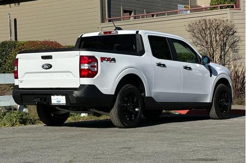 2025 Ford Maverick XLT
