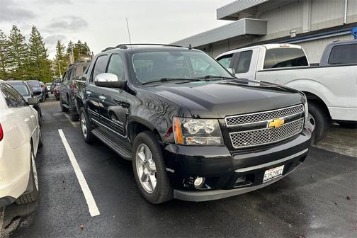 2013 Chevrolet Avalanche LT