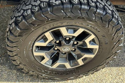 2022 Toyota Tacoma TRD Off Road