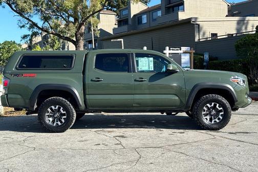 2022 Toyota Tacoma TRD Off Road