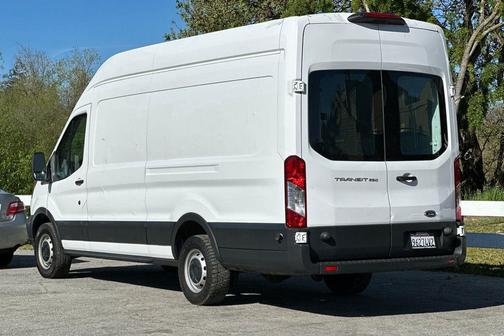 Oxford White 2018 Ford Transit-250 Base