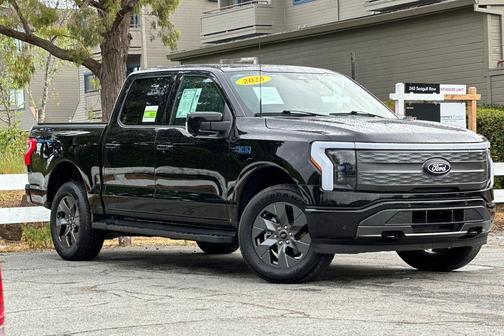 Black Metallic 2025 Ford F-150 Lightning LARIAT