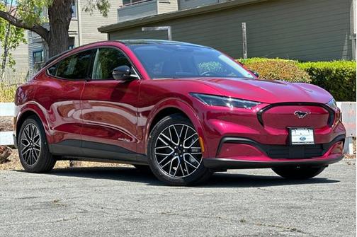 2025 Ford Mustang Mach-E Premium