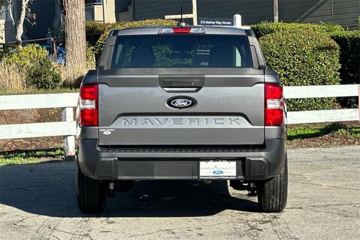 2025 Ford Maverick XL