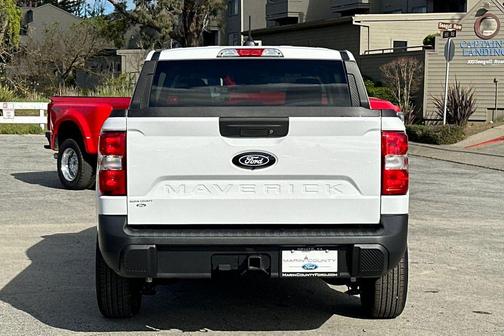 Oxford White 2026 Ford Maverick XL