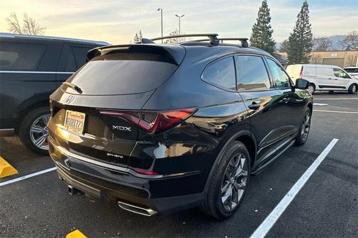 2022 Acura MDX A-Spec Package