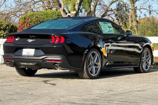 Shadow 2026 Ford Mustang EcoBoost