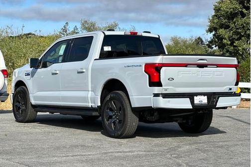 2025 Ford F-150 Lightning LARIAT