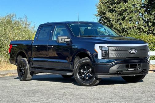 2025 Ford F-150 Lightning XLT