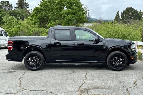 2025 Ford Maverick Lobo