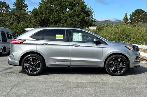 2020 Ford Edge ST