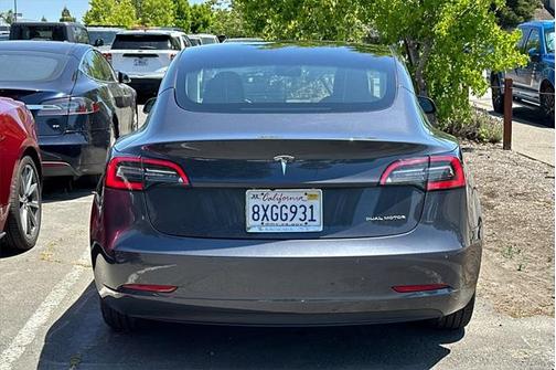 2021 Tesla Model 3 Long Range