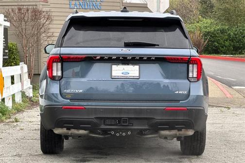 2026 Ford Explorer Active w/200A Pkg