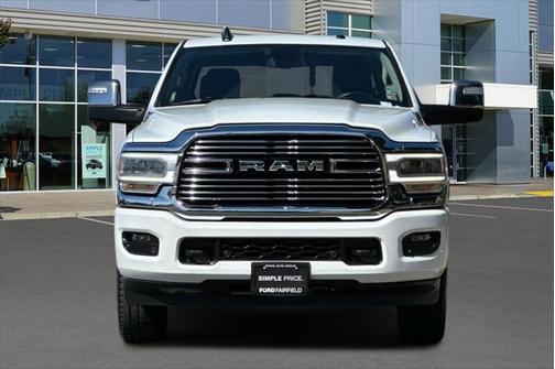 2024 RAM 2500 Laramie Crew Cab 4x4 6'4' Box
