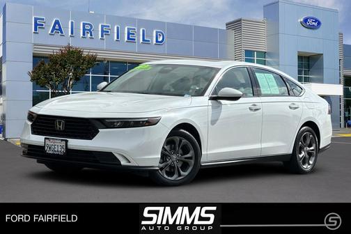 White 2023 Honda Accord EX