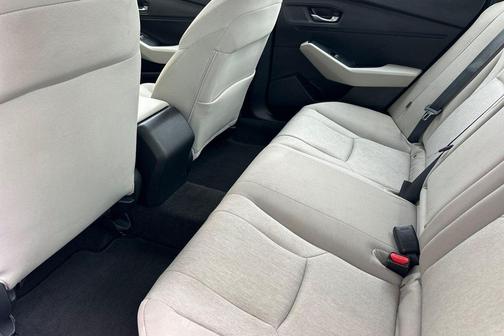 White 2023 Honda Accord EX