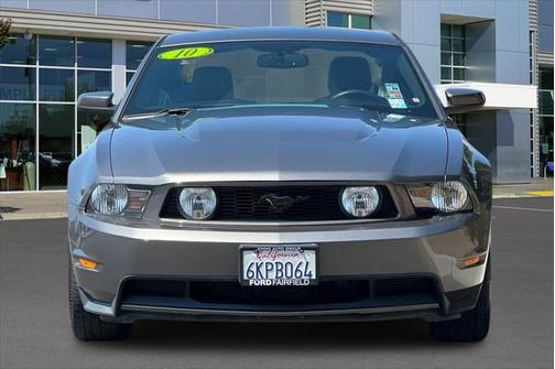 2010 Ford Mustang GT Premium
