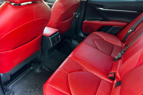 Ice Edge 2022 Toyota Camry XSE