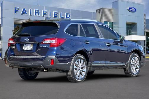 2018 Subaru Outback 2.5i Touring