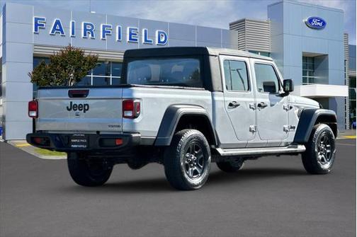 2020 Jeep Gladiator Sport