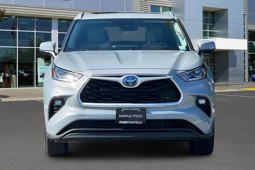 2022 Toyota Highlander Hybrid XLE