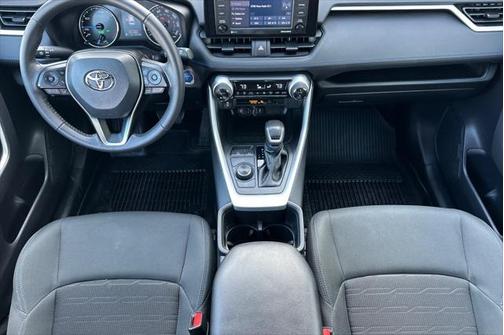 2022 Toyota RAV4 Hybrid SE