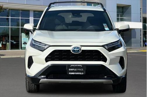 2022 Toyota RAV4 Hybrid SE