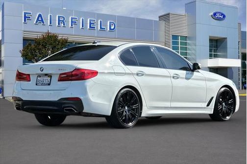 2018 BMW 540 540i