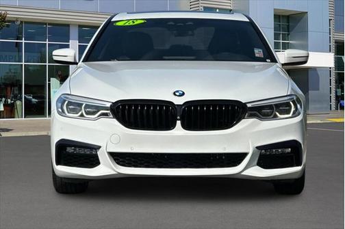 2018 BMW 540 540i