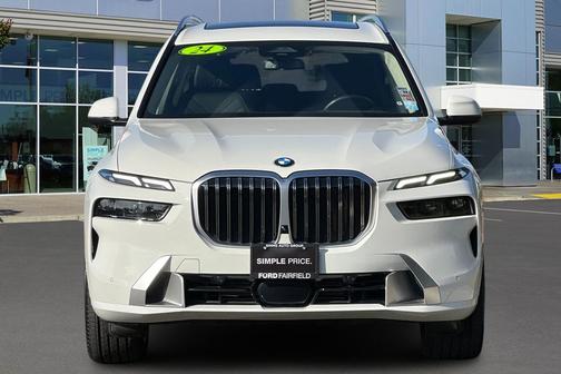 2024 BMW X7 xDrive40i