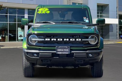 Green Metallic 2025 Ford Bronco Outer Banks