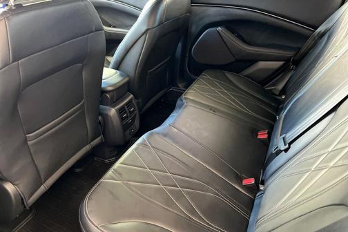 2022 Ford Mustang Mach-E Select