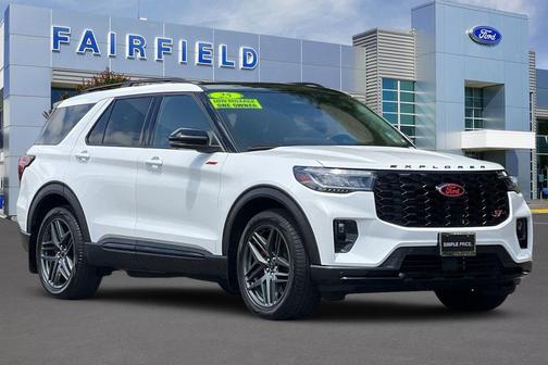 Star White Metallic Tri-Coat 2025 Ford Explorer ST